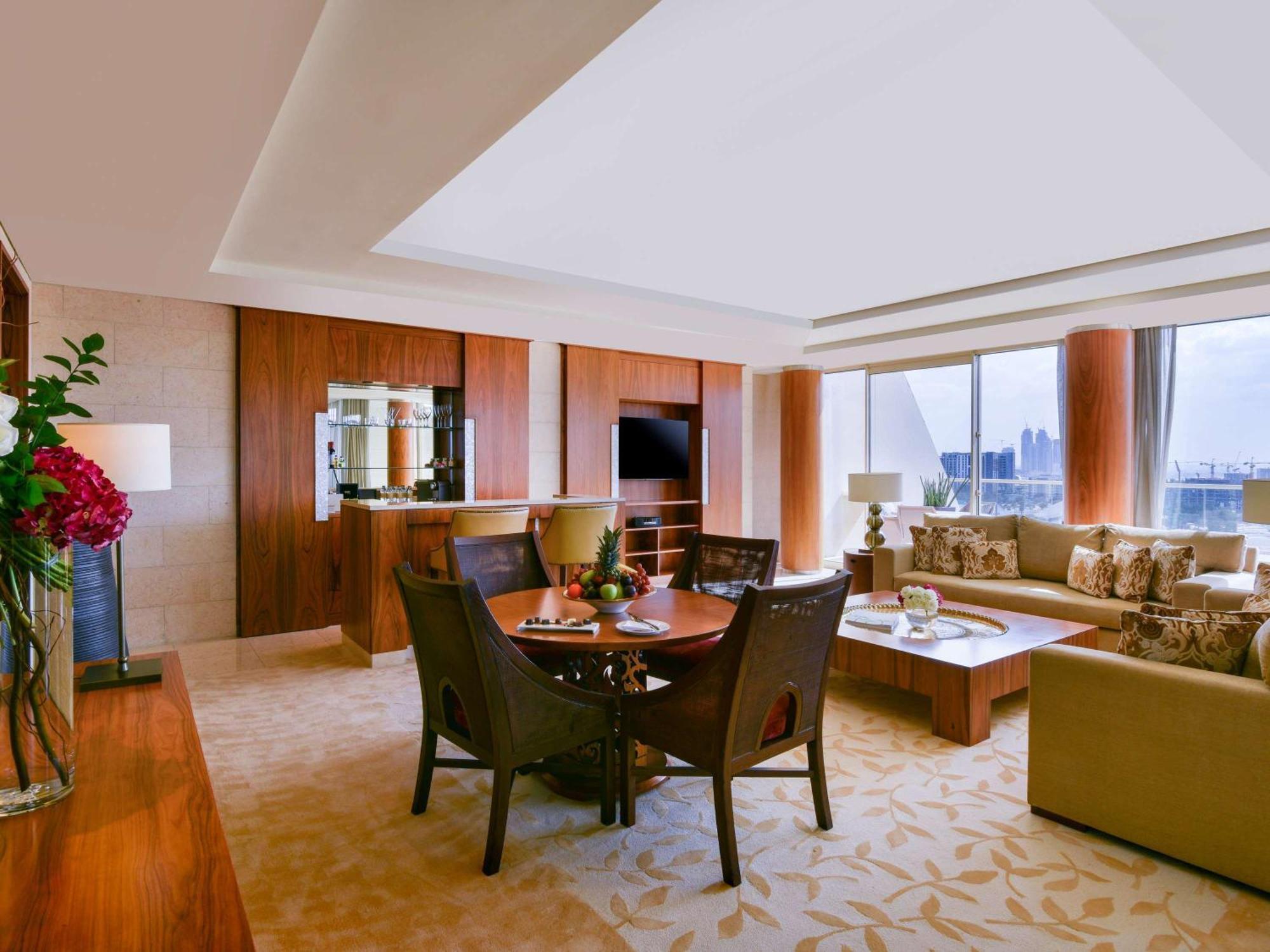 Hotel Raffles Dubai Esterno foto A suite at the hotel