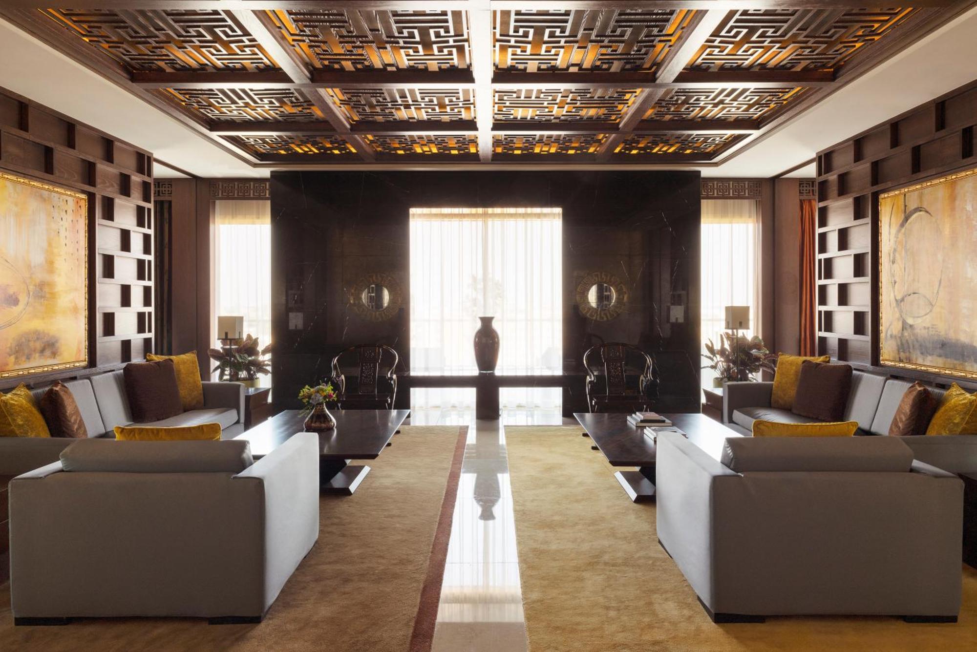 Hotel Raffles Dubai Esterno foto The interior of the hotel