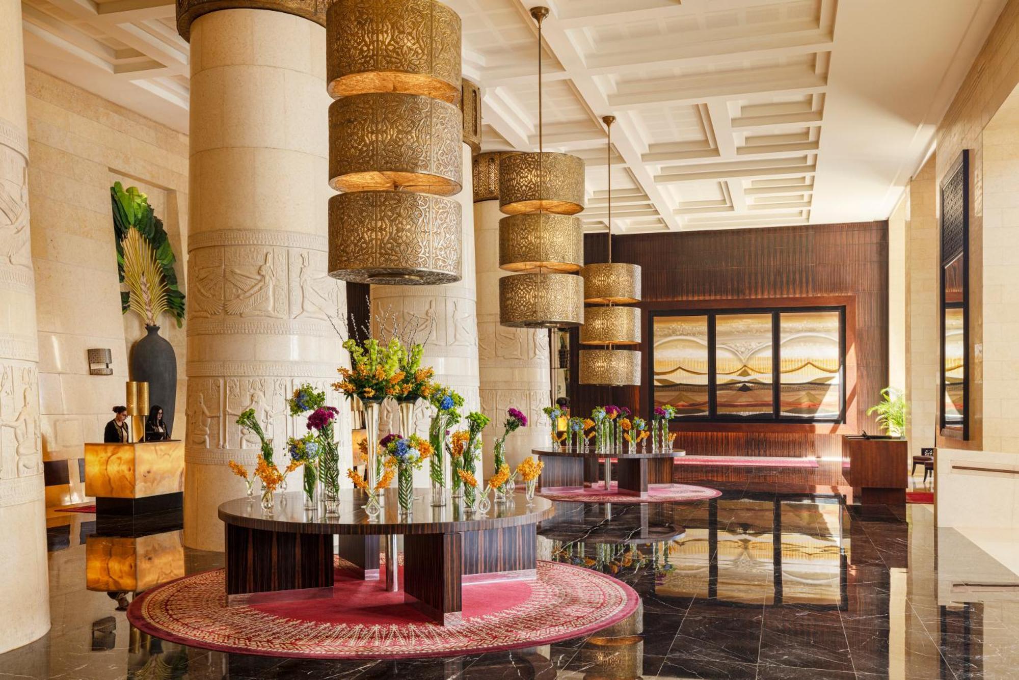 Hotel Raffles Dubai Esterno foto Lobby